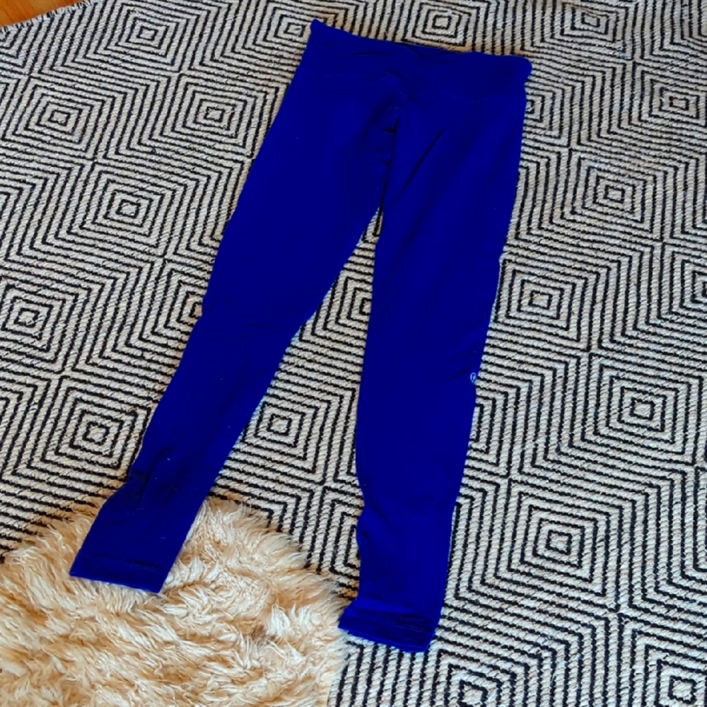 Lululemon reversible electric blue wonderunder leggings